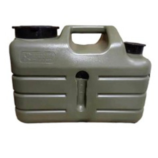 Kanistry, wiadra na wodę